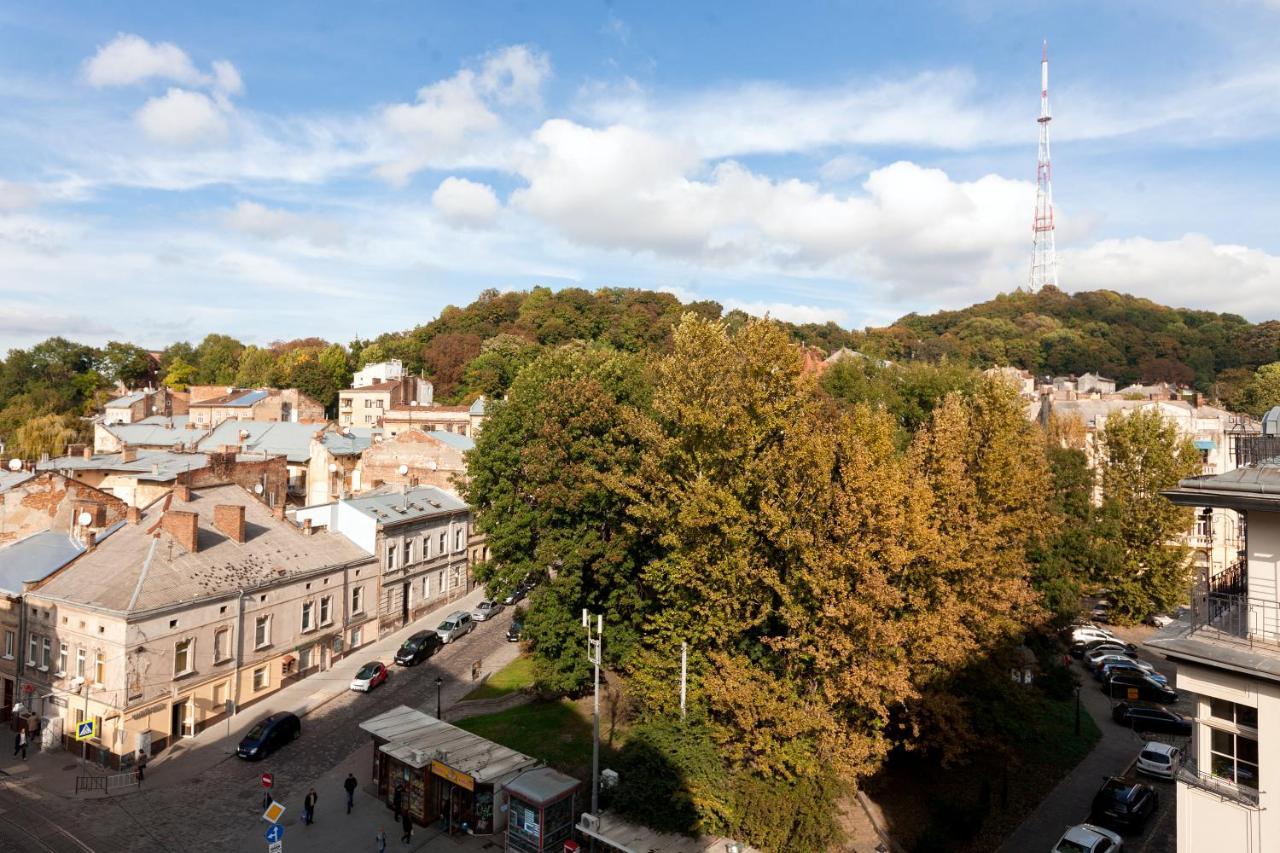 Leogrand Apartments On Khmelnytskoho 11 Lviv Kültér fotó