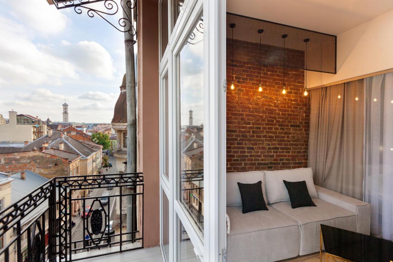 Leogrand Apartments On Khmelnytskoho 11 Lviv Kültér fotó